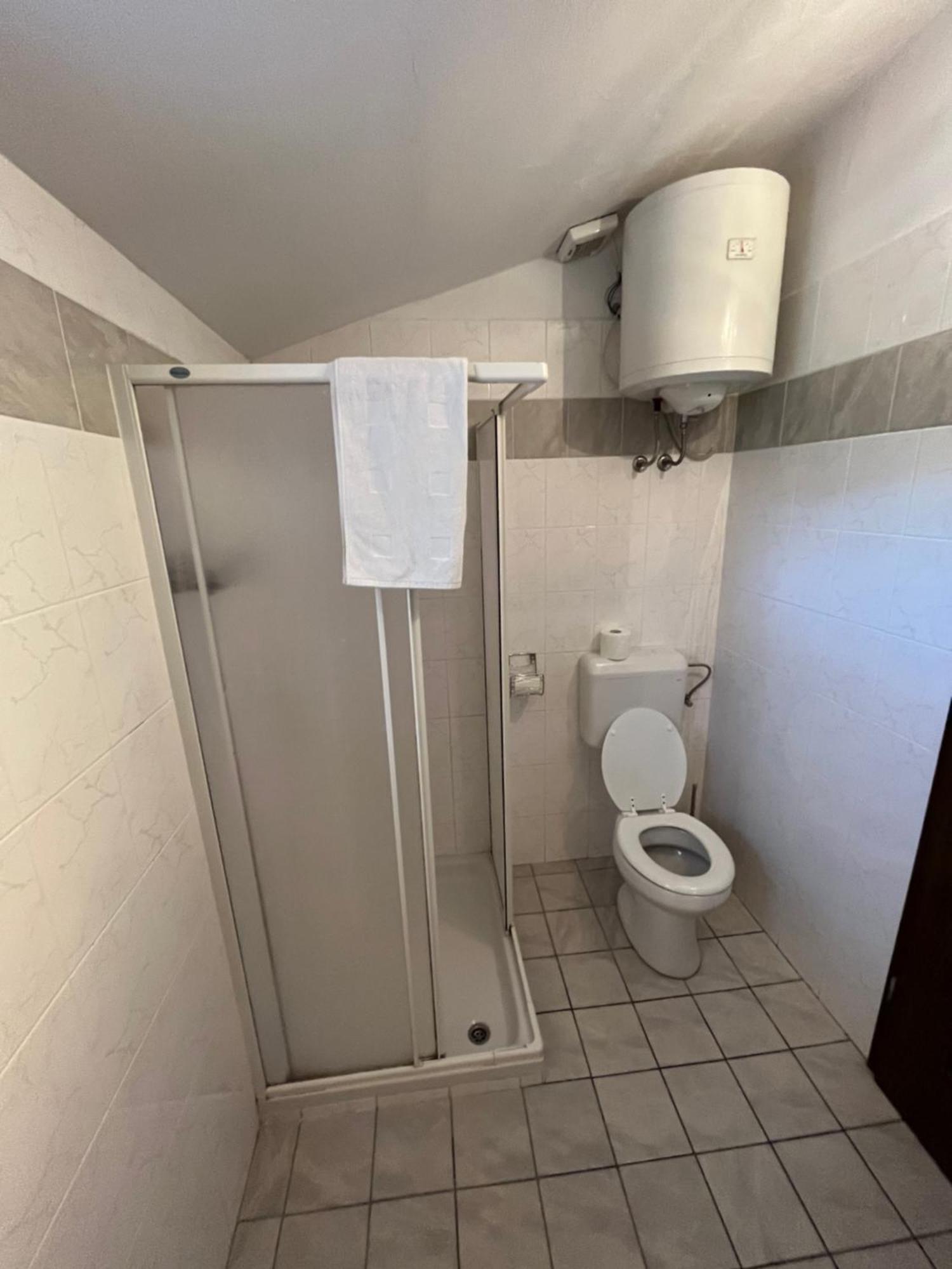 Apartments Klabjan Osp Екстер'єр фото